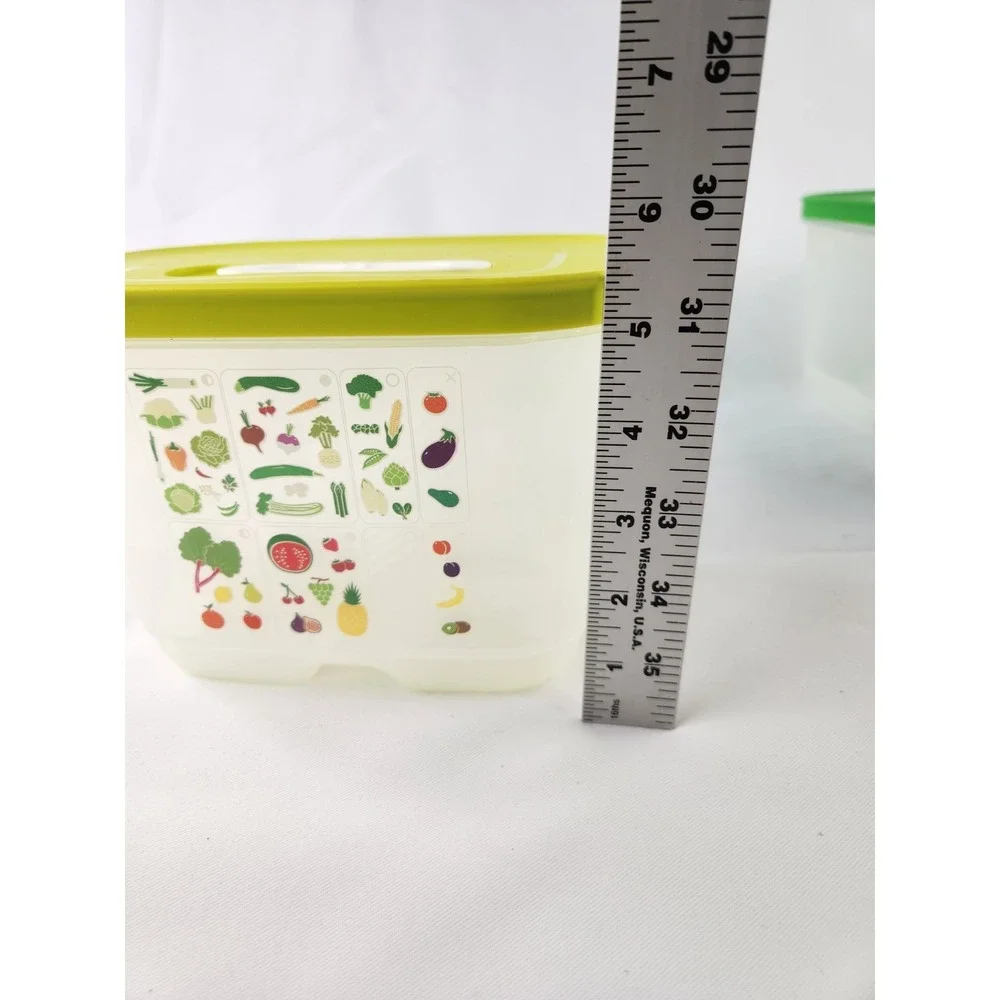 Tupperware FridgeSmart Medium Small Deep 1 gal./4.4L-Fruit Vegetable Keeper 1.8